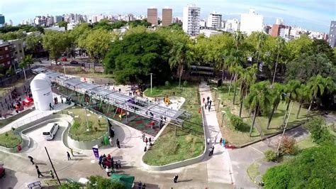 Parque da Amizade: Um Oásis de Tranquilidade no Coração da Cidade Industrial!